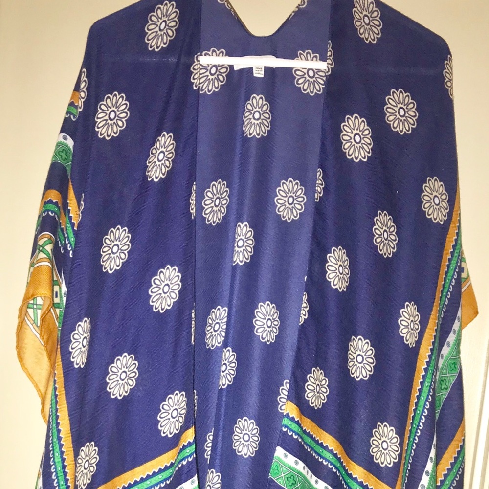 Navy Blue Woven Heart Kimono